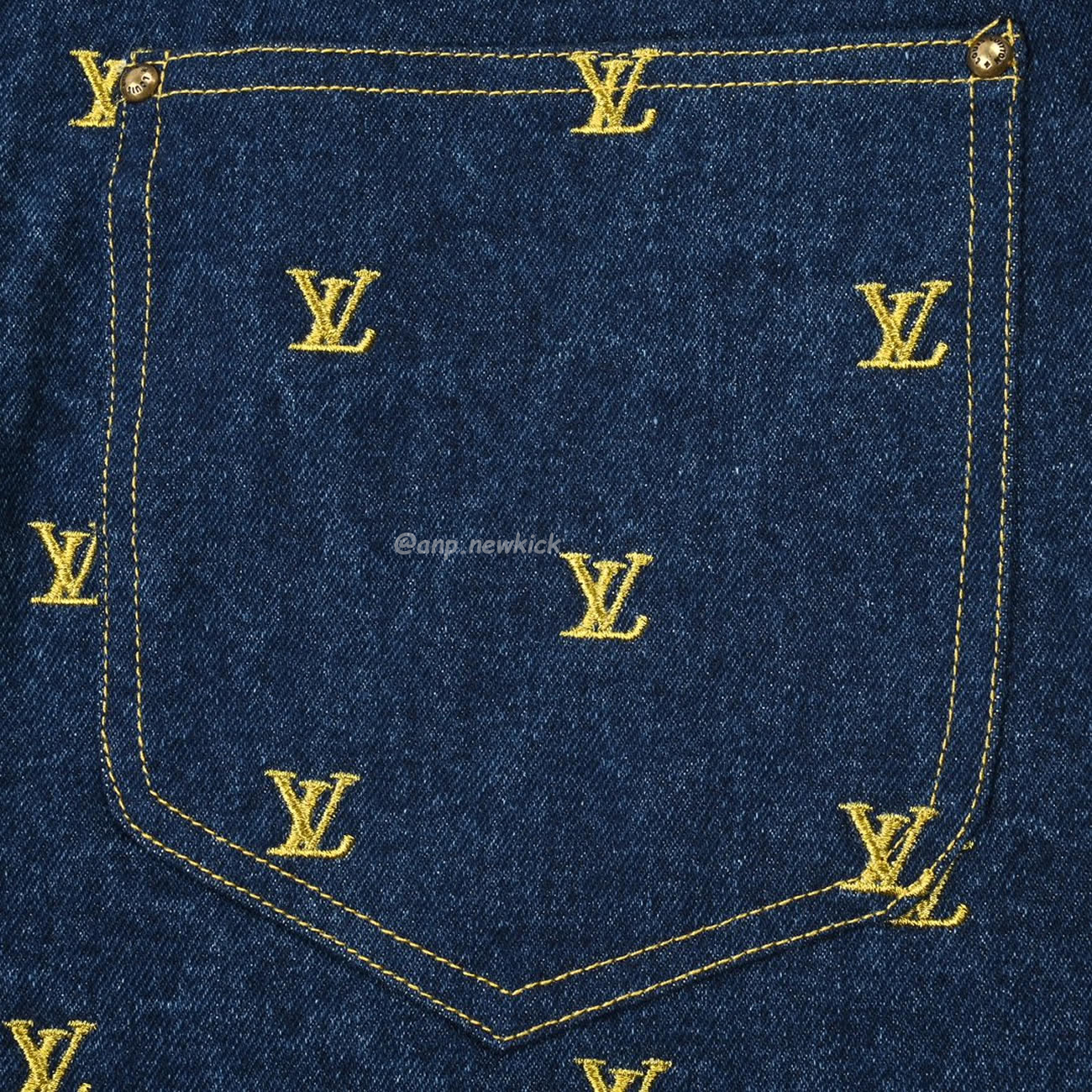 Louis Vuitton Embroidered Logo Denim Shorts (6) - newkick.cc